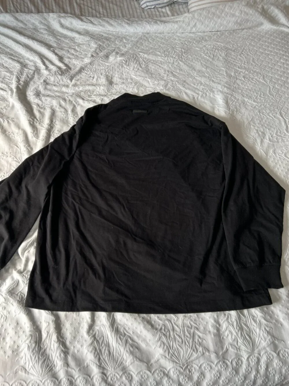 Fear of God Essentials Men's Jet Black Long Sleeve T-Shirt Size L NWT